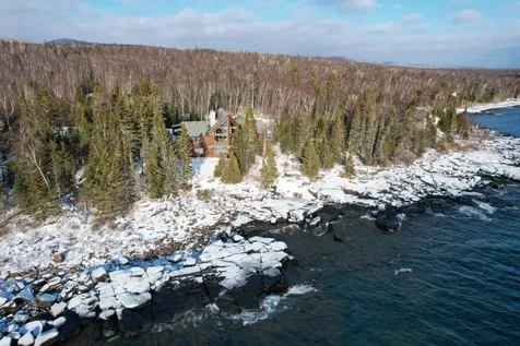 94 Stonegate Road Hovland MN 55606