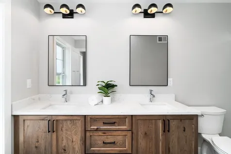 8408 Potters Place Duluth MN 55807