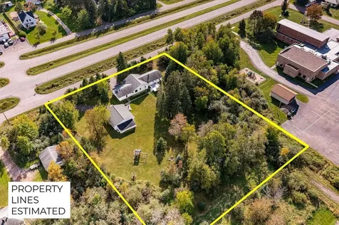 45 E Highway 61 Esko MN 55733