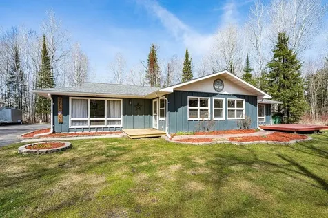 3863 E Karky Road Superior WI 54880