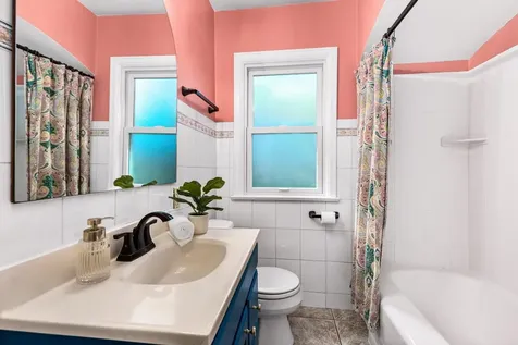 4225 Gladstone Street Duluth MN 55804