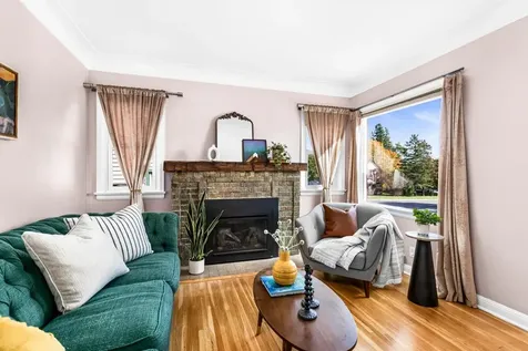 4225 Gladstone Street Duluth MN 55804