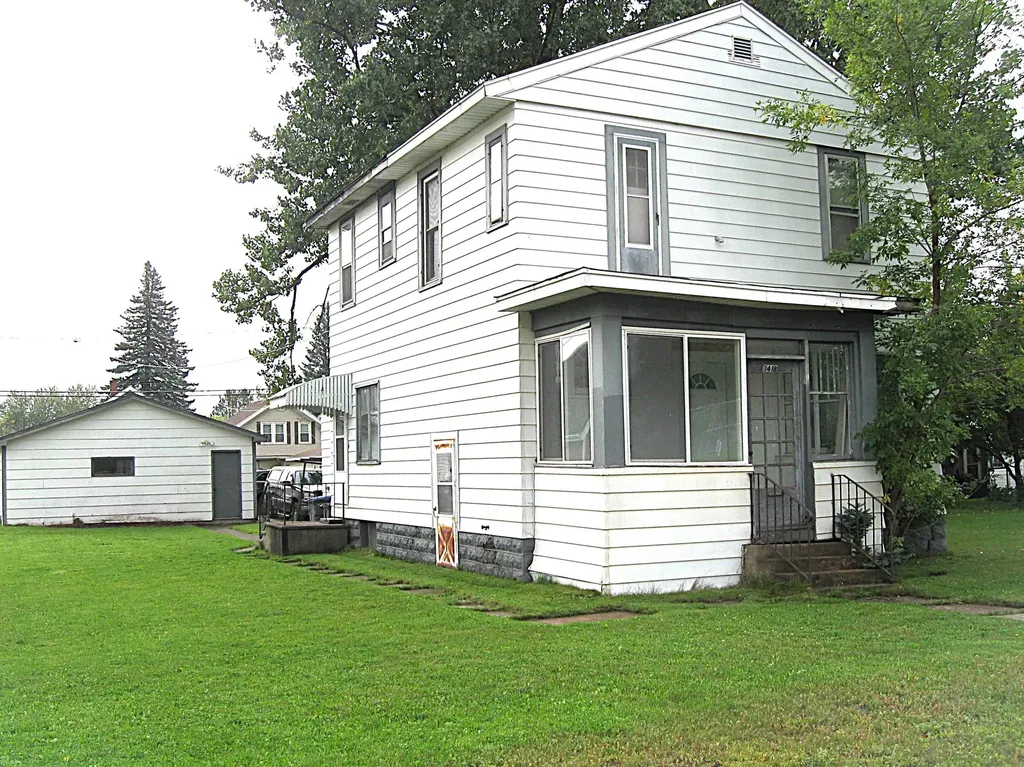 3418 Grand Avenue Duluth MN 55807