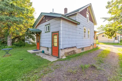 246 N 5th Avenue E Ely MN 55731