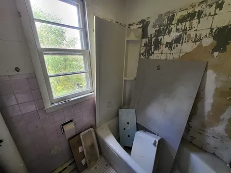 111 Carrie Avenue Eveleth MN 55734