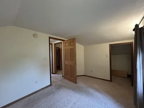3912 E 5th Street Superior WI 54880