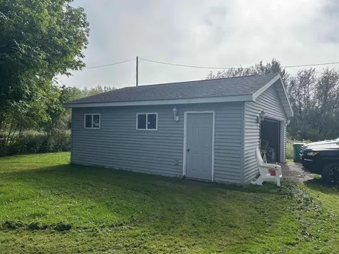 3912 E 5th Street Superior WI 54880