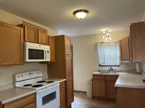 3912 E 5th Street Superior WI 54880