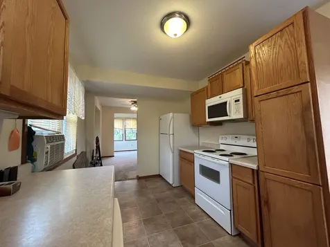 3912 E 5th Street Superior WI 54880