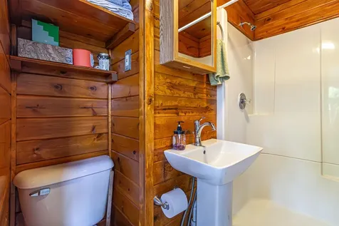 52 W Chandler Road Ely MN 55731