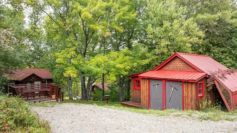 52 W Chandler Road Ely MN 55731