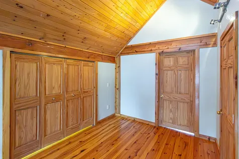 1247 Wolf Den Drive Ely MN 55731