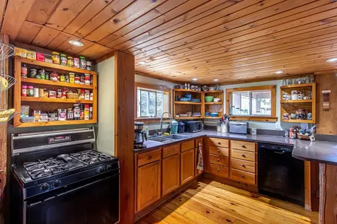 1247 Wolf Den Drive Ely MN 55731