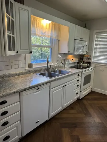 110 E Chisholm Street Duluth MN 55803