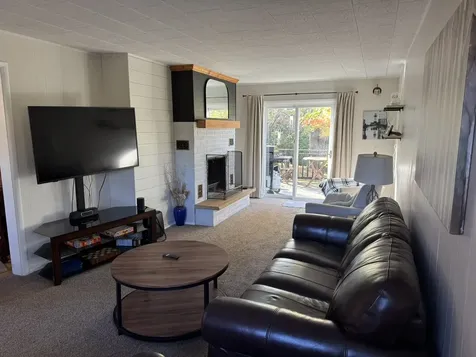 110 E Chisholm Street Duluth MN 55803