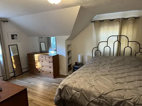 110 E Chisholm Street Duluth MN 55803