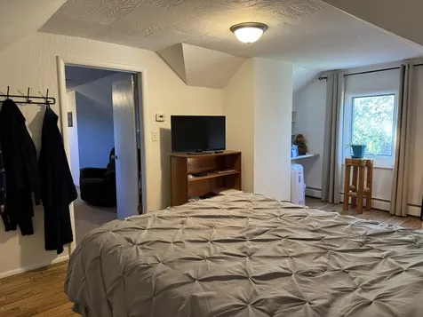 110 E Chisholm Street Duluth MN 55803