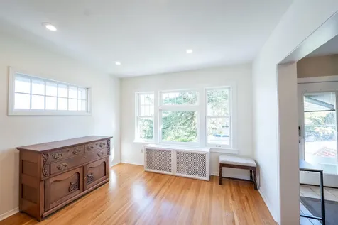 2701 E 2nd Street Duluth MN 55812