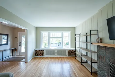 2701 E 2nd Street Duluth MN 55812