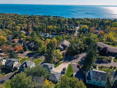 2701 E 2nd Street Duluth MN 55812