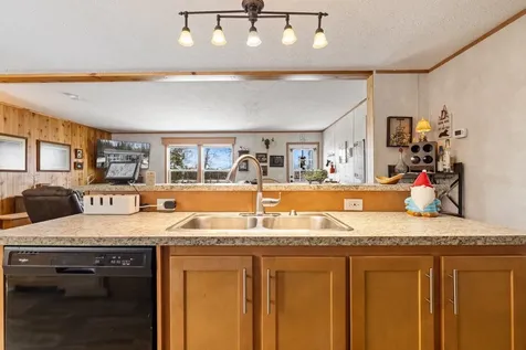 2001 A&b Bayview Drive Tower MN 55790