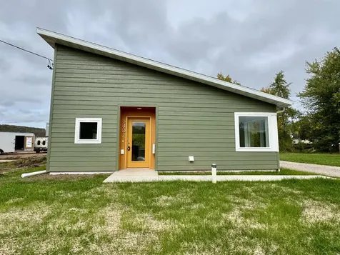 6307 Sherburne Street Duluth MN 55807