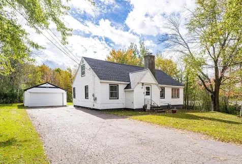 206 E Gilead Street Duluth MN 55811