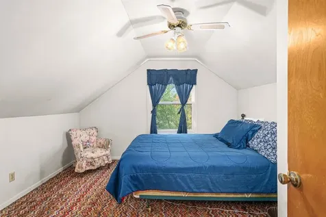 206 E Gilead Street Duluth MN 55811