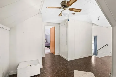 206 E Gilead Street Duluth MN 55811