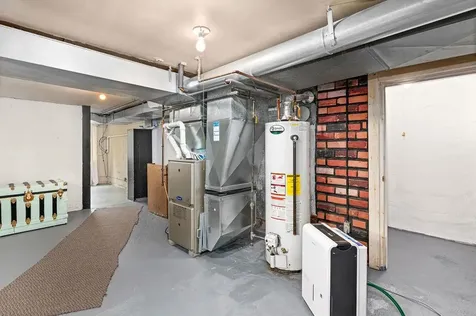 206 E Gilead Street Duluth MN 55811