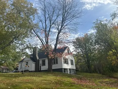 206 E Gilead Street Duluth MN 55811