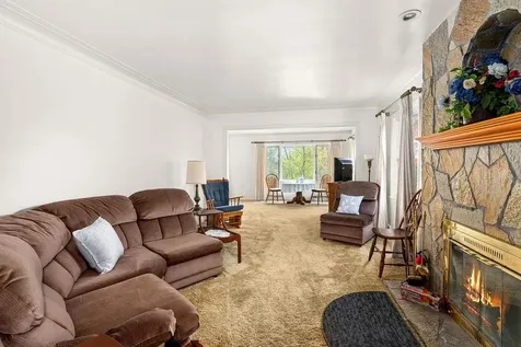 206 E Gilead Street Duluth MN 55811