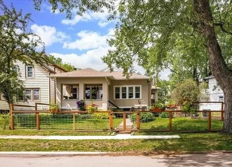 1417 E 10th Street Duluth MN 55805