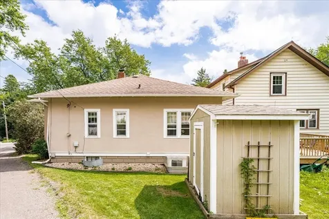 1417 E 10th Street Duluth MN 55805