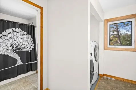 58 Erickson Road Esko MN 55733