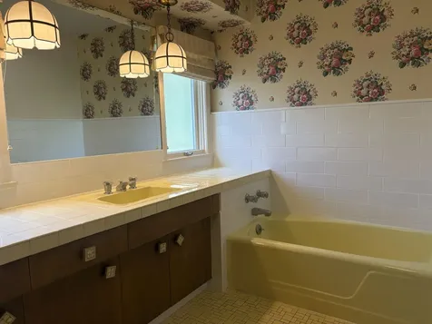 6 Minneapolis Avenue Duluth MN 55803