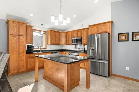 738 Hawthorne Street Cloquet MN 55720