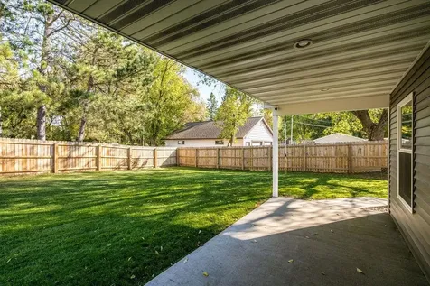 738 Hawthorne Street Cloquet MN 55720