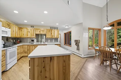 2230 Amanisoti Drive Carlton MN 55718