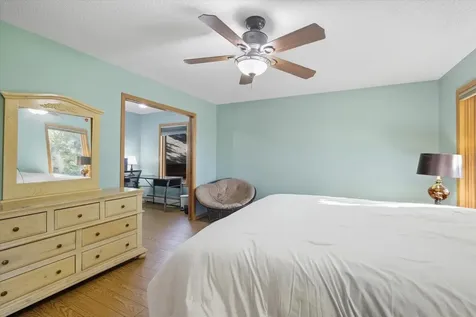 2230 Amanisoti Drive Carlton MN 55718