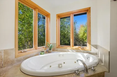 2230 Amanisoti Drive Carlton MN 55718