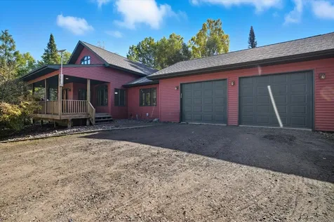 2230 Amanisoti Drive Carlton MN 55718