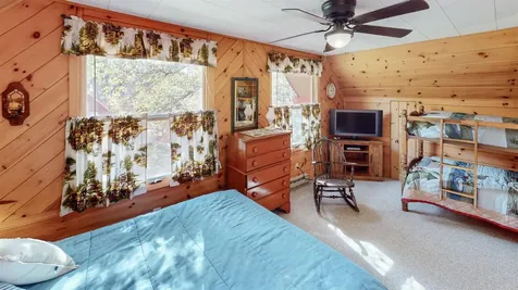 16 Nickolay Lane Grand Marais MN 55604