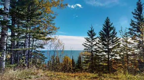 2895 Highway 61 E Grand Marais MN 55604