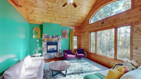 2895 Highway 61 E Grand Marais MN 55604