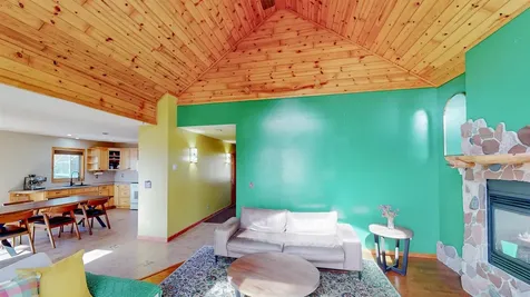 2895 Highway 61 E Grand Marais MN 55604