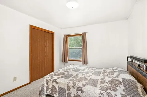 63 S Elder Drive Duluth MN 55810