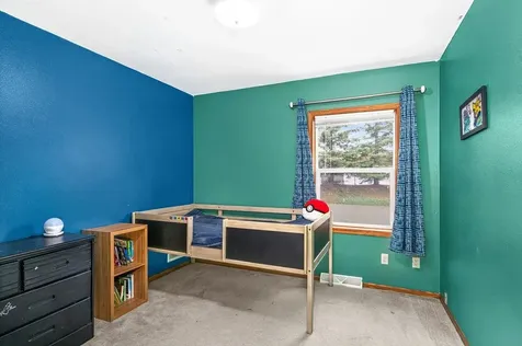 63 S Elder Drive Duluth MN 55810