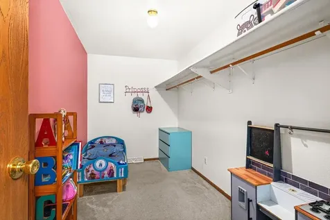 63 S Elder Drive Duluth MN 55810