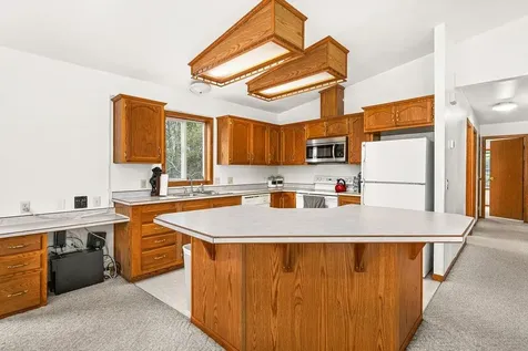 63 S Elder Drive Duluth MN 55810